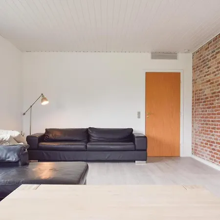 Holiday home Three-bedroom Holiday In Rudkobing *